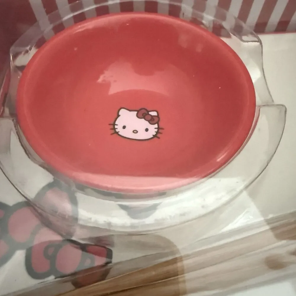 Hello Kitty hello kitty
